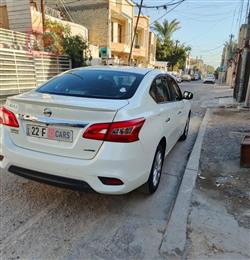 نيسان سنترا